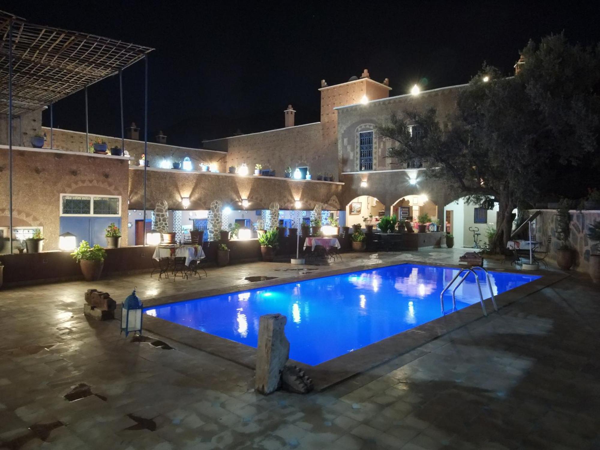 Riad Malak 오리가네 외부 사진